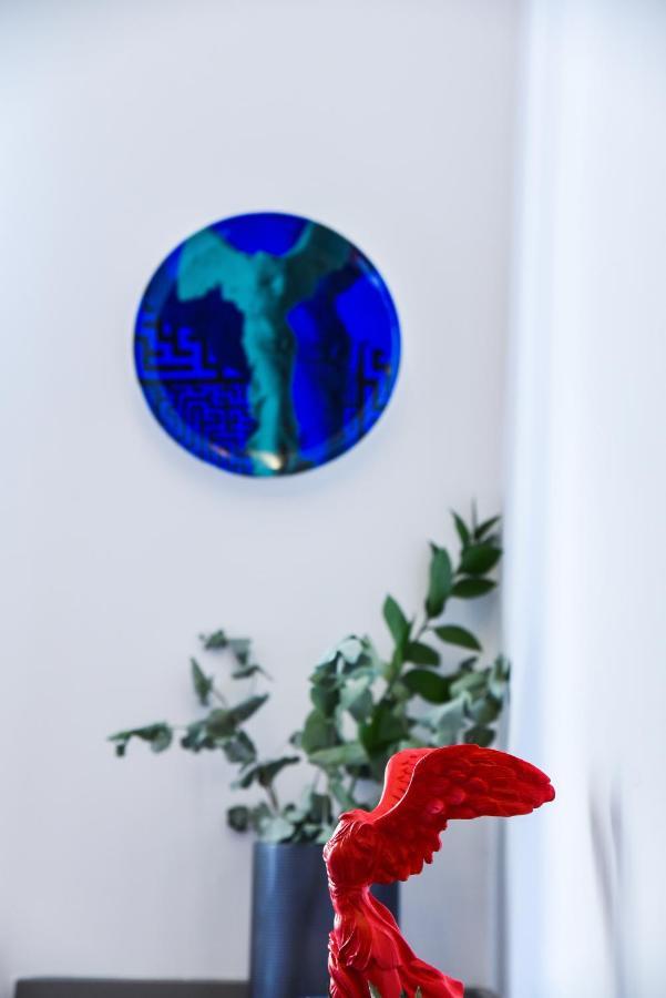Central44 Lol Budget Room @Ermou Street Athens Ngoại thất bức ảnh